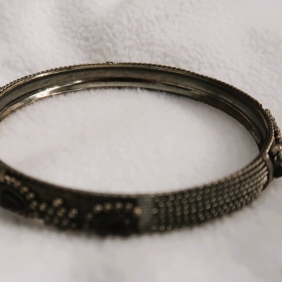 Vintage Design Goth Bangle Bracelet No Markings Dark Silver Tone - Picture 4 of 7